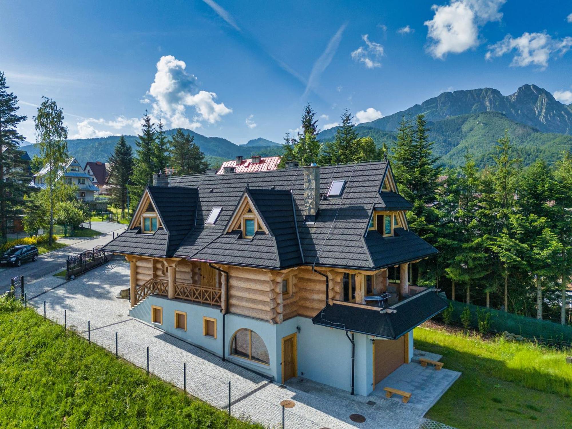 Superior Chalet